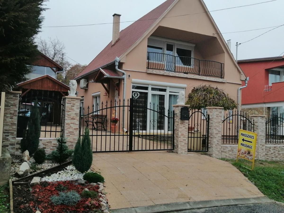 Erna Apartman Zalakaros Exterior foto