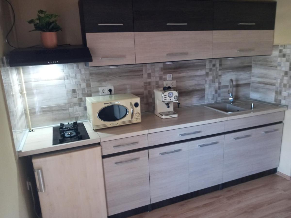 Erna Apartman Zalakaros Exterior foto
